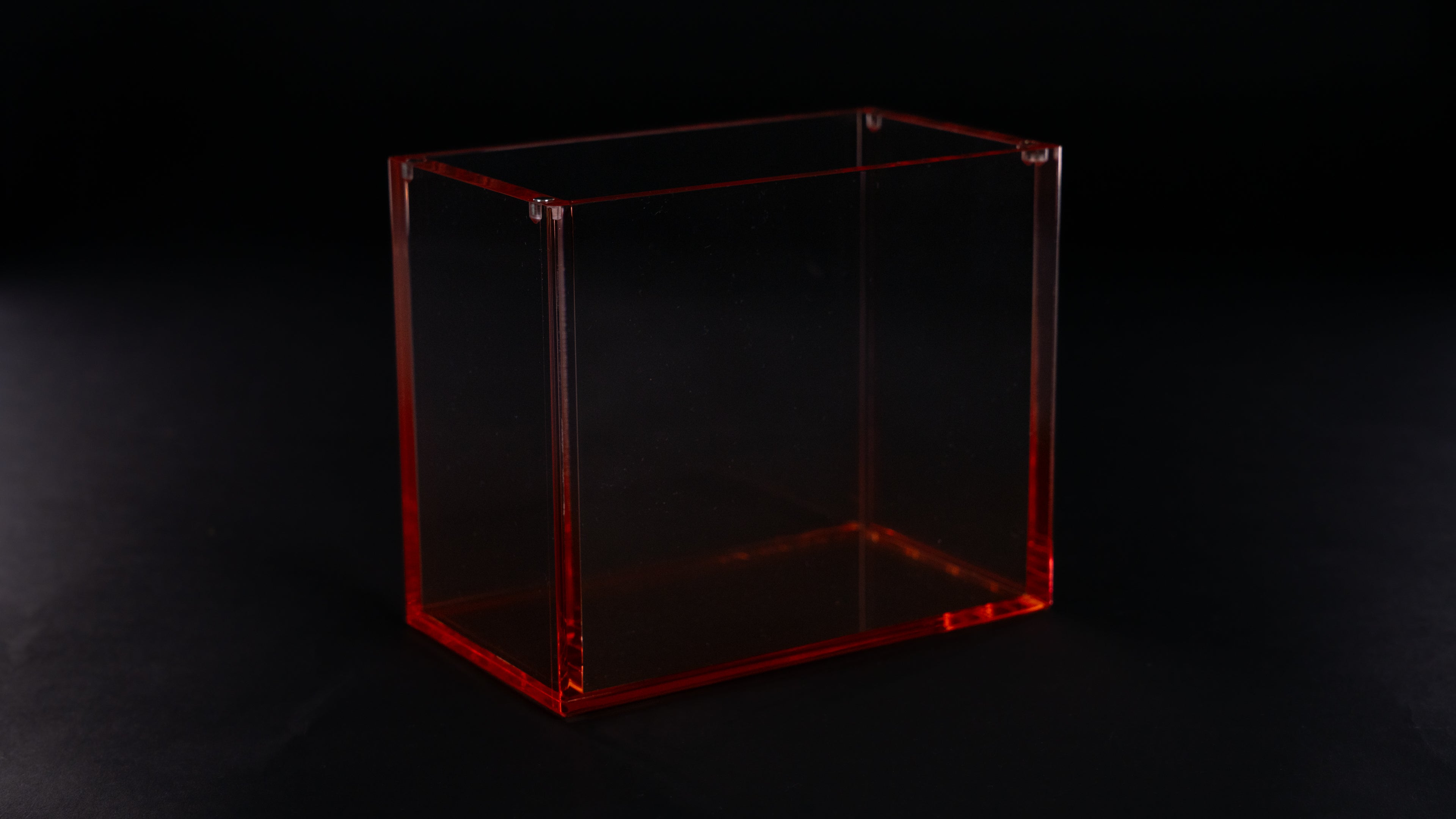 Acryl Case – Rood (Red Gradient) Pokémon Booster Box (BB)